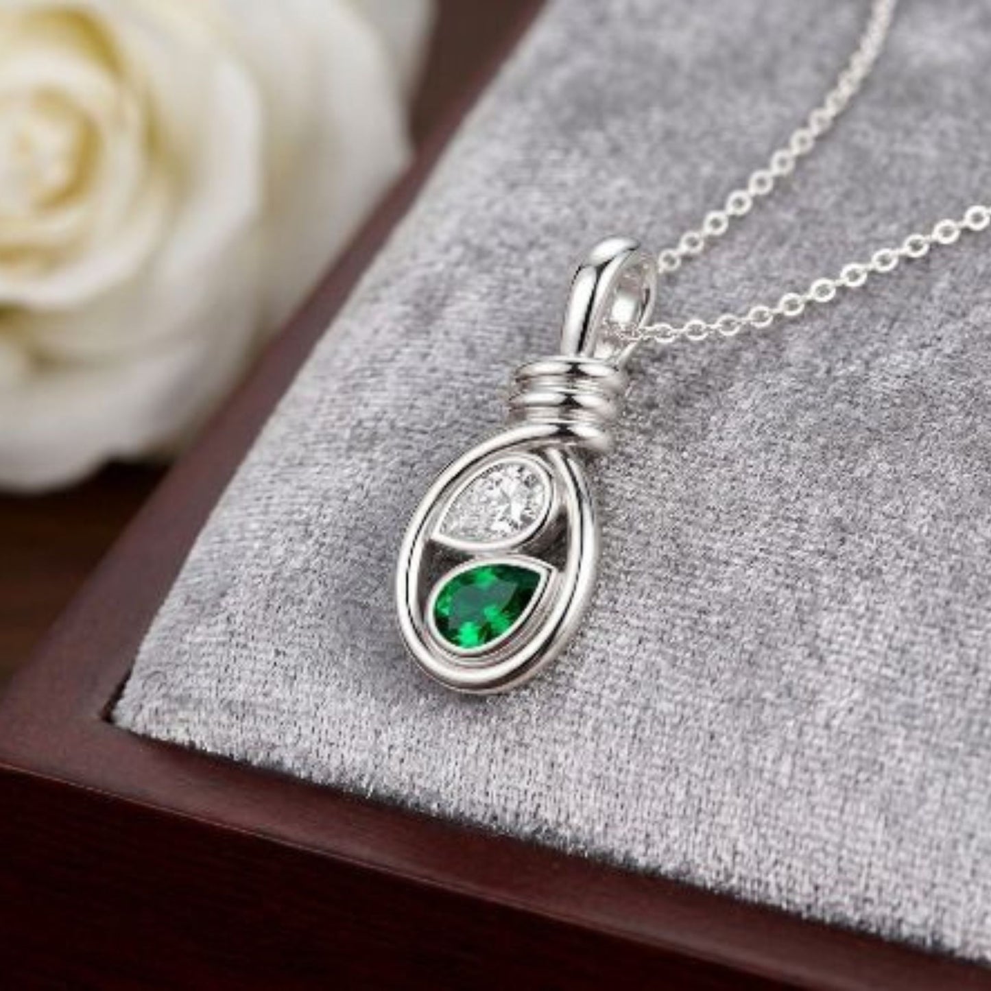 Lab Grown Diamond Teardrop Gemstone 925 Silver Pendant With Chain