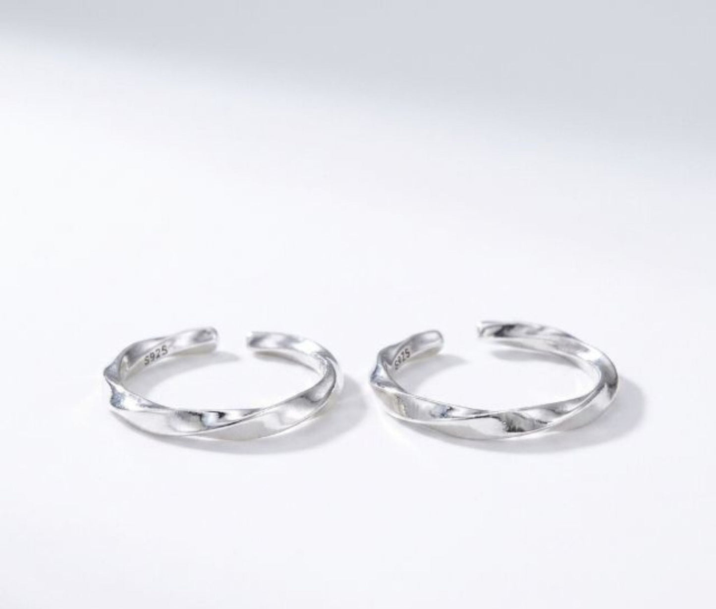 Twisted Wave Design 925 Sterling Silver Toe Ring