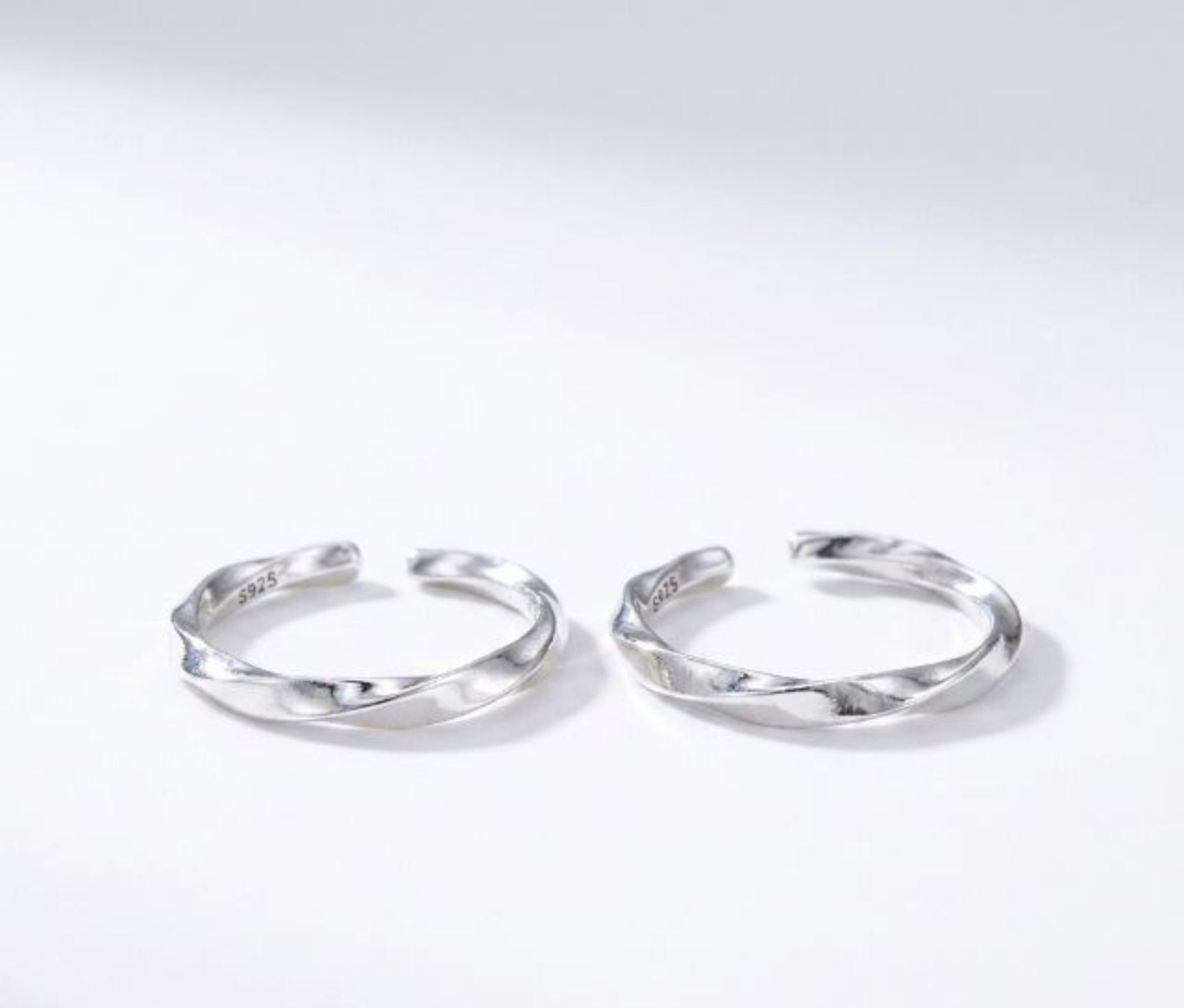 Twisted Wave Design 925 Sterling Silver Toe Ring