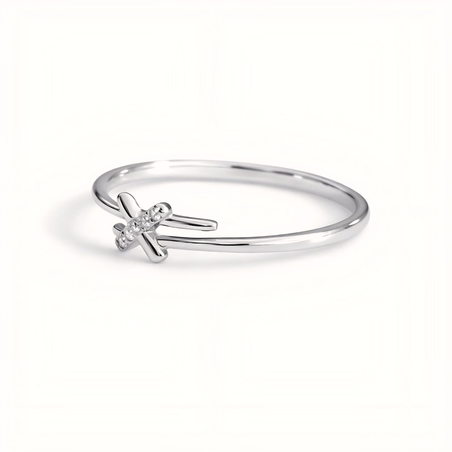925 Sterling Silver X Ring With Cubic Zirconia