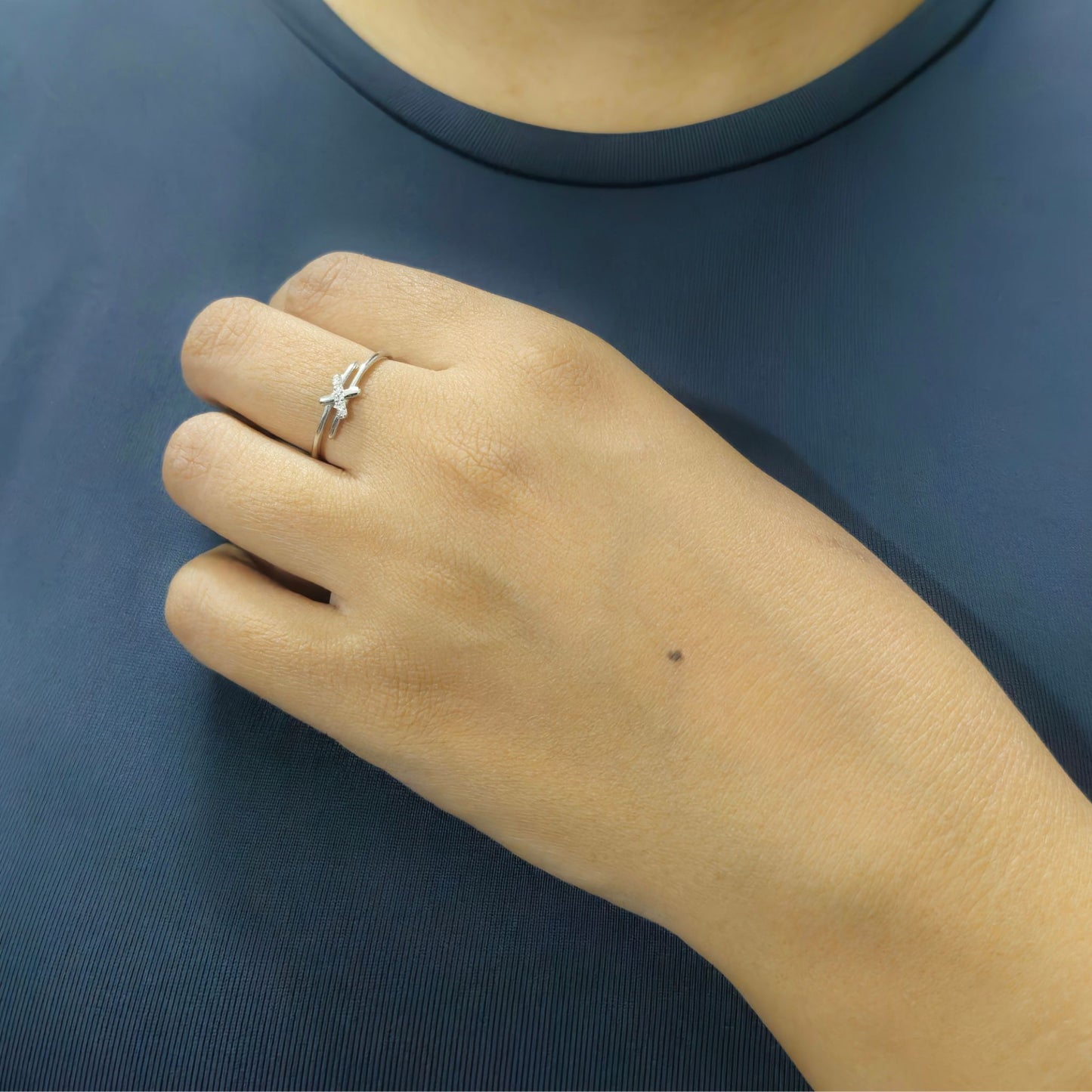 925 Sterling Silver X Ring With Cubic Zirconia