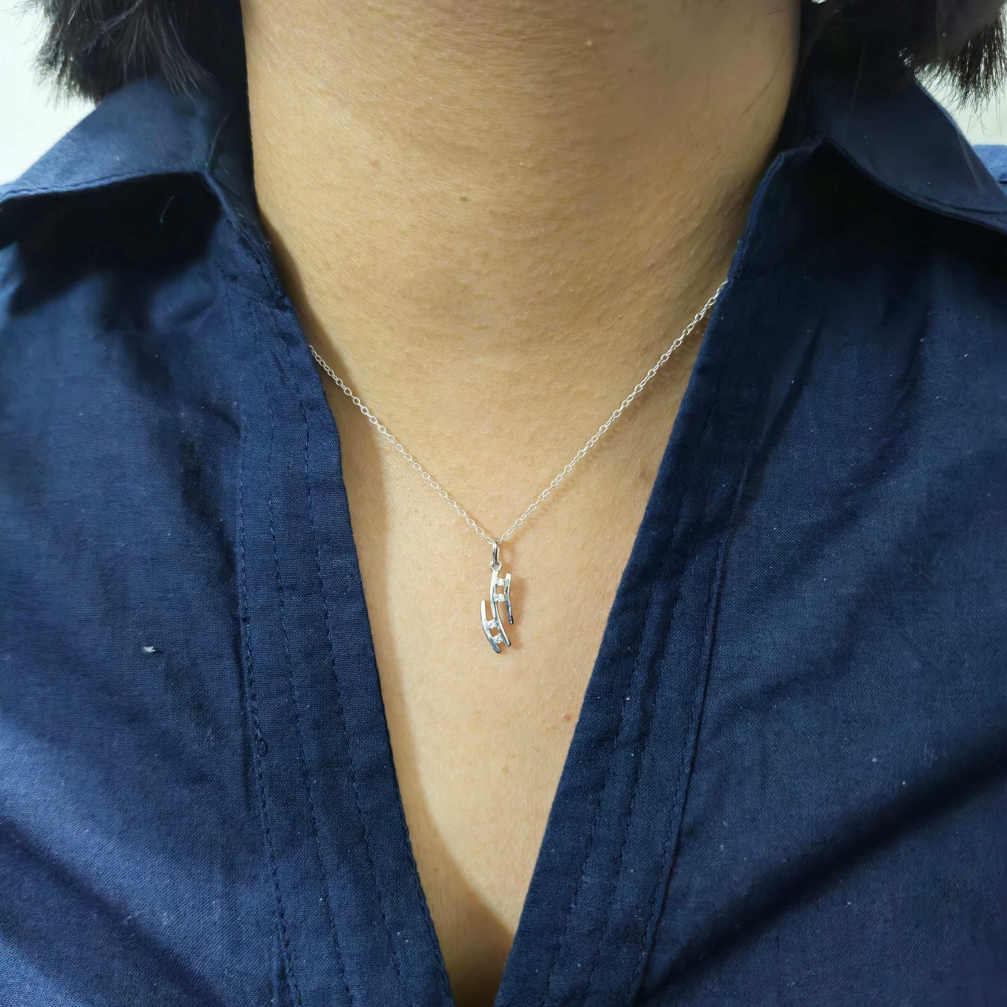 925 Sterling Silver Curved Pendant and Earrings Jewelry Set With Cubic Zirconia