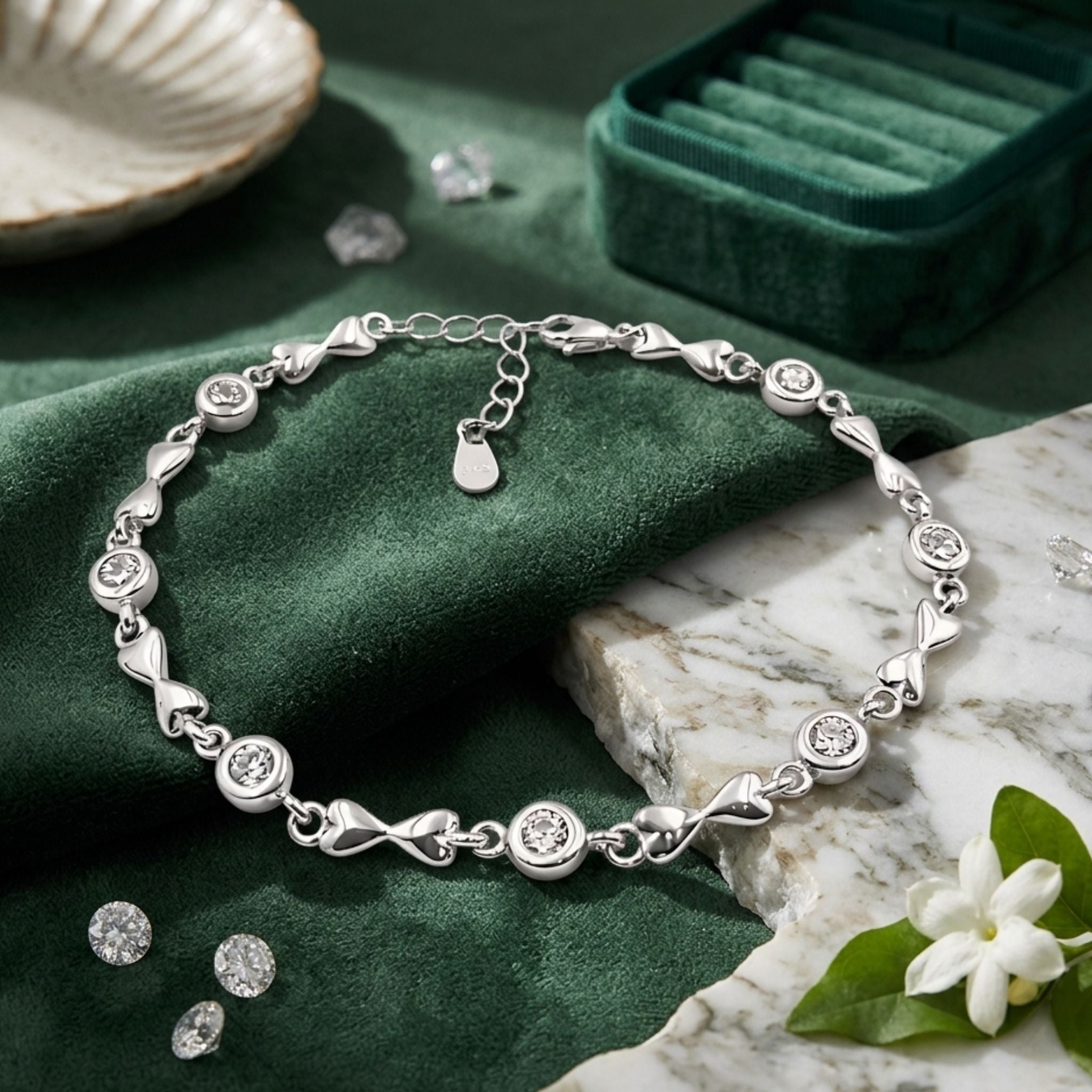 925 Sterling Silver Bezel-Set Cubic Zirconia Link Bracelet