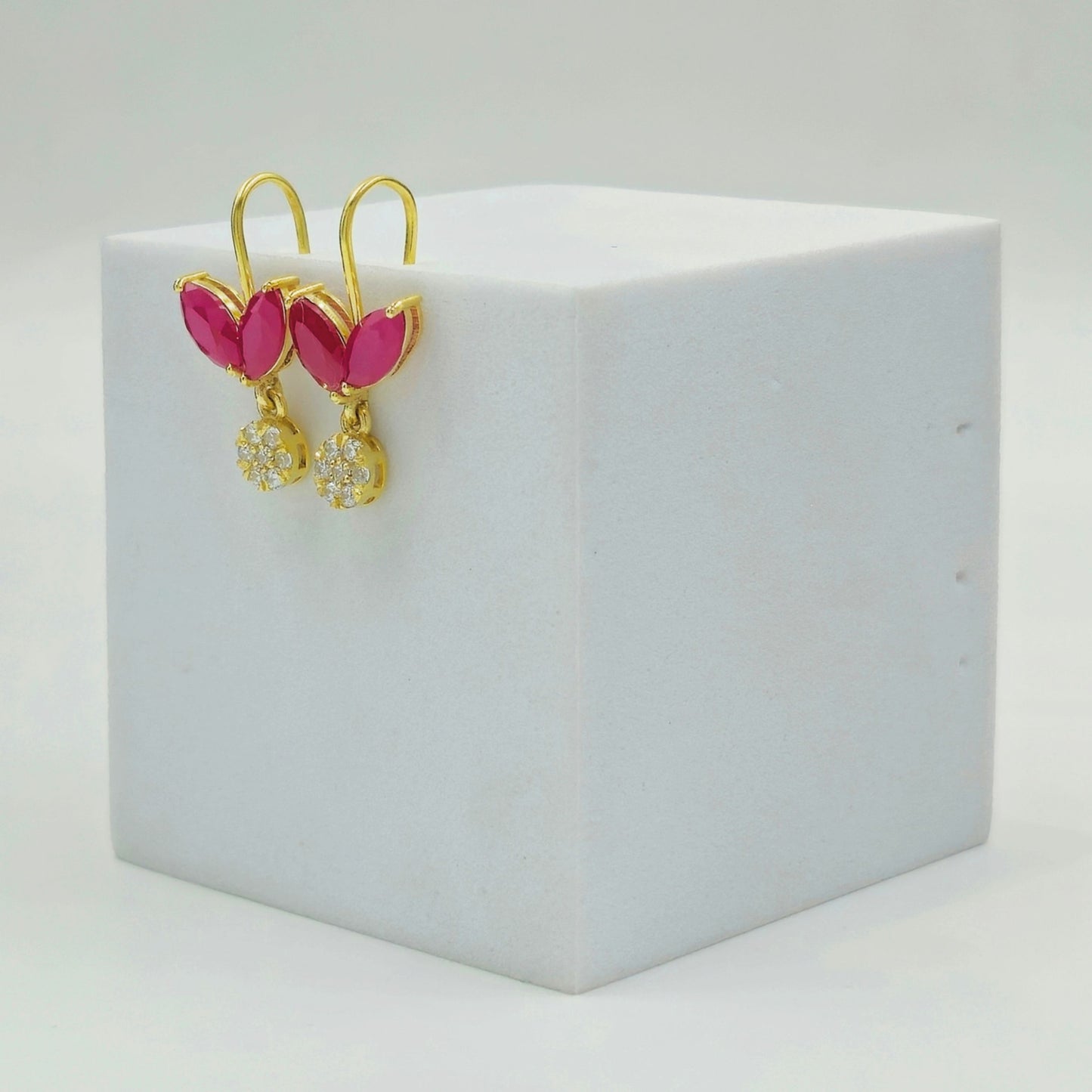 925 Sterling Silver Floral Stud Earrings Marquise Red Stone & Cubic Zirconia