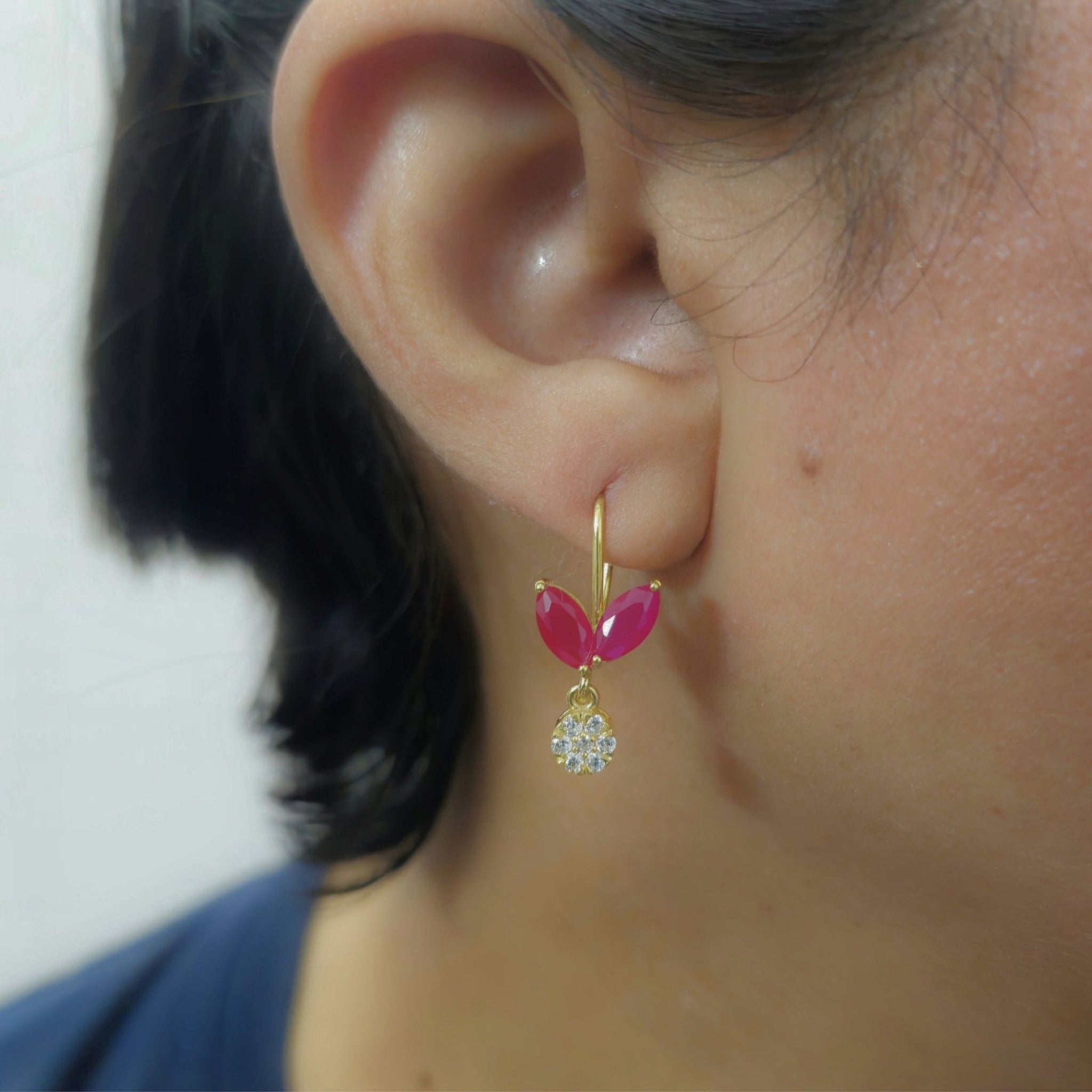 925 Sterling Silver Floral Stud Earrings Marquise Red Stone & Cubic Zirconia