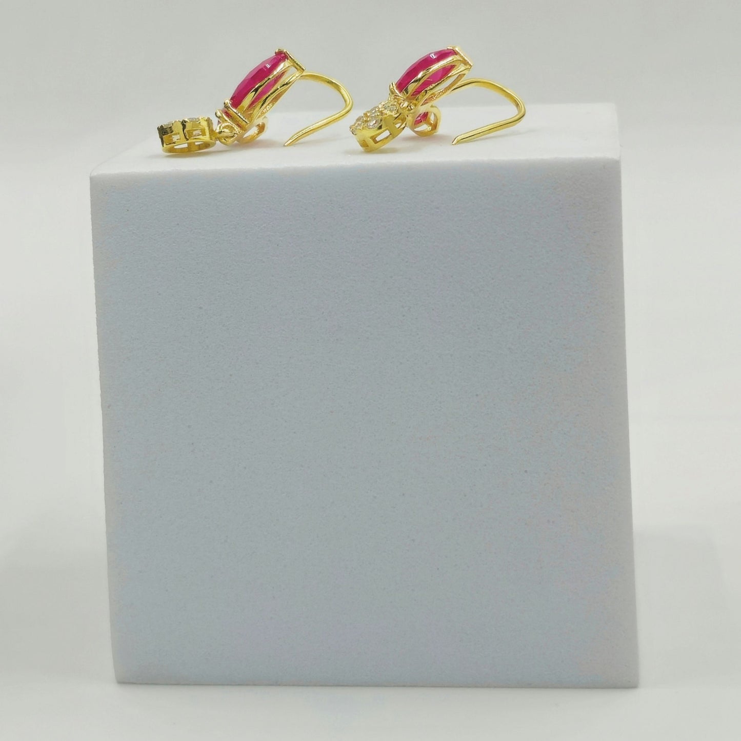 925 Sterling Silver Floral Stud Earrings Marquise Red Stone & Cubic Zirconia