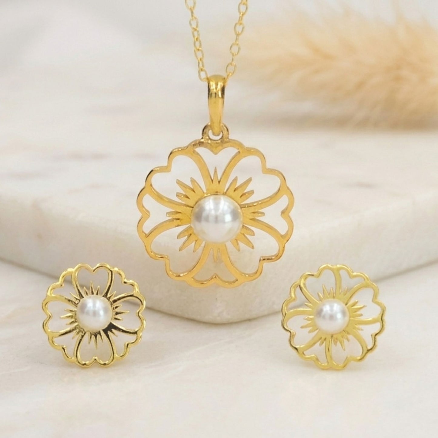 Gold-Plated 925 Sterling Silver Pearl Sunburst Pendant and Earrings Set