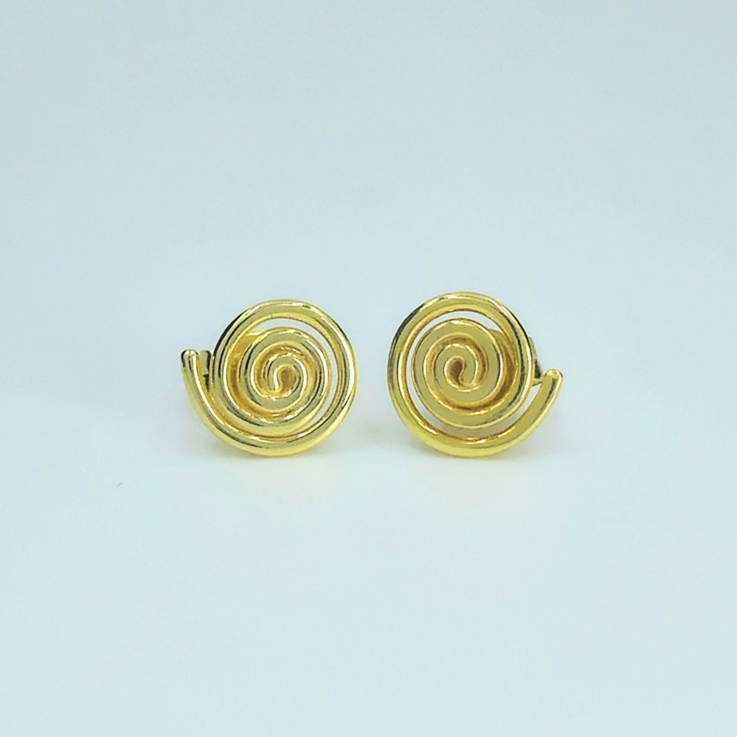 Gold-Plated 925 Sterling Silver Spiral Pendant and Earrings Jewelry Set