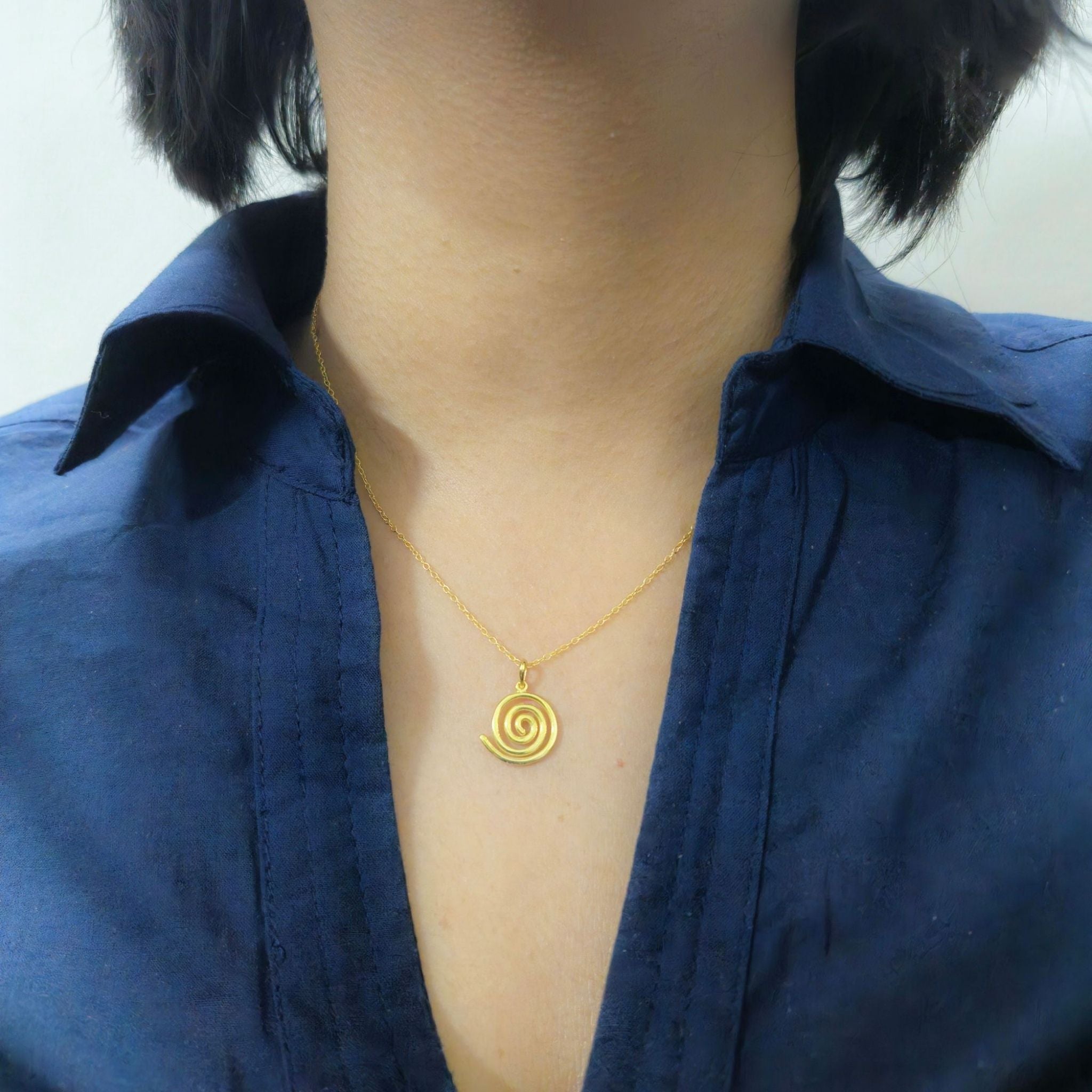 Gold-Plated 925 Sterling Silver Spiral Pendant and Earrings Jewelry Set