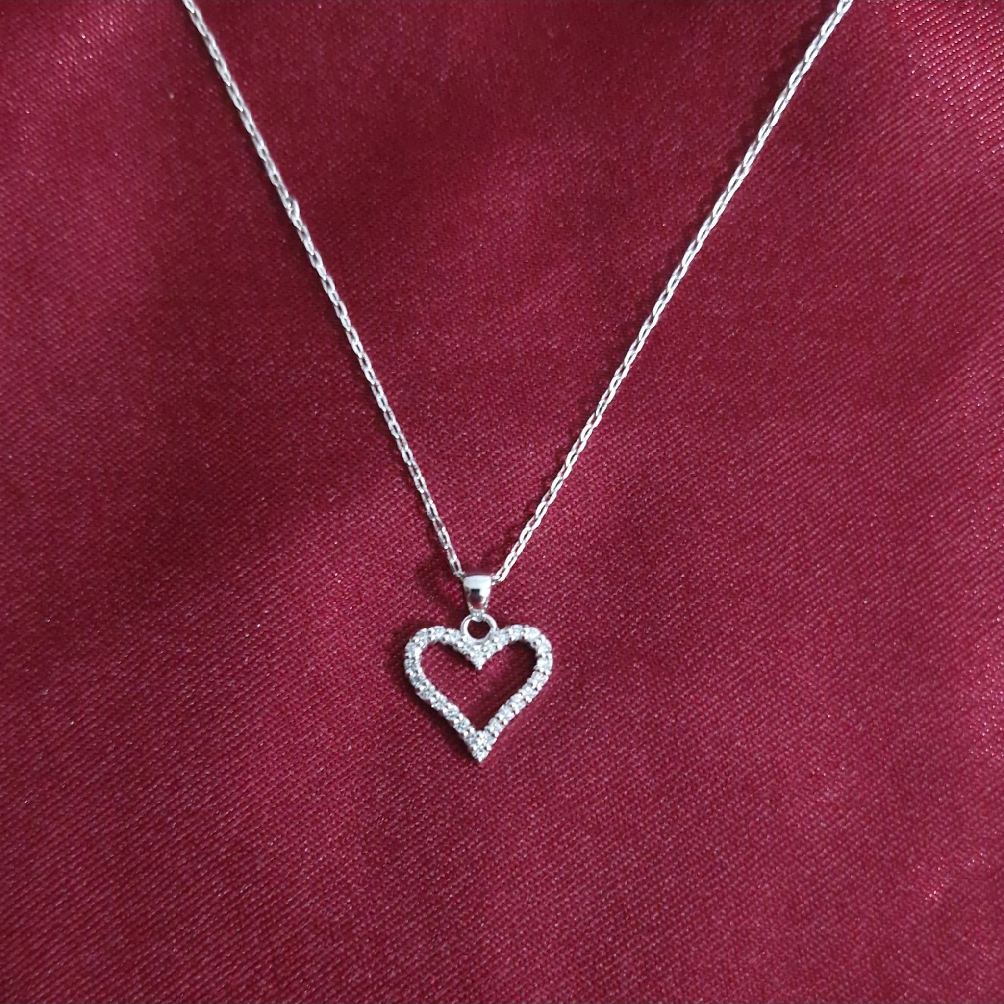 Lab Grown Diamond Open Heart Pendant Necklace in Sterling Silver