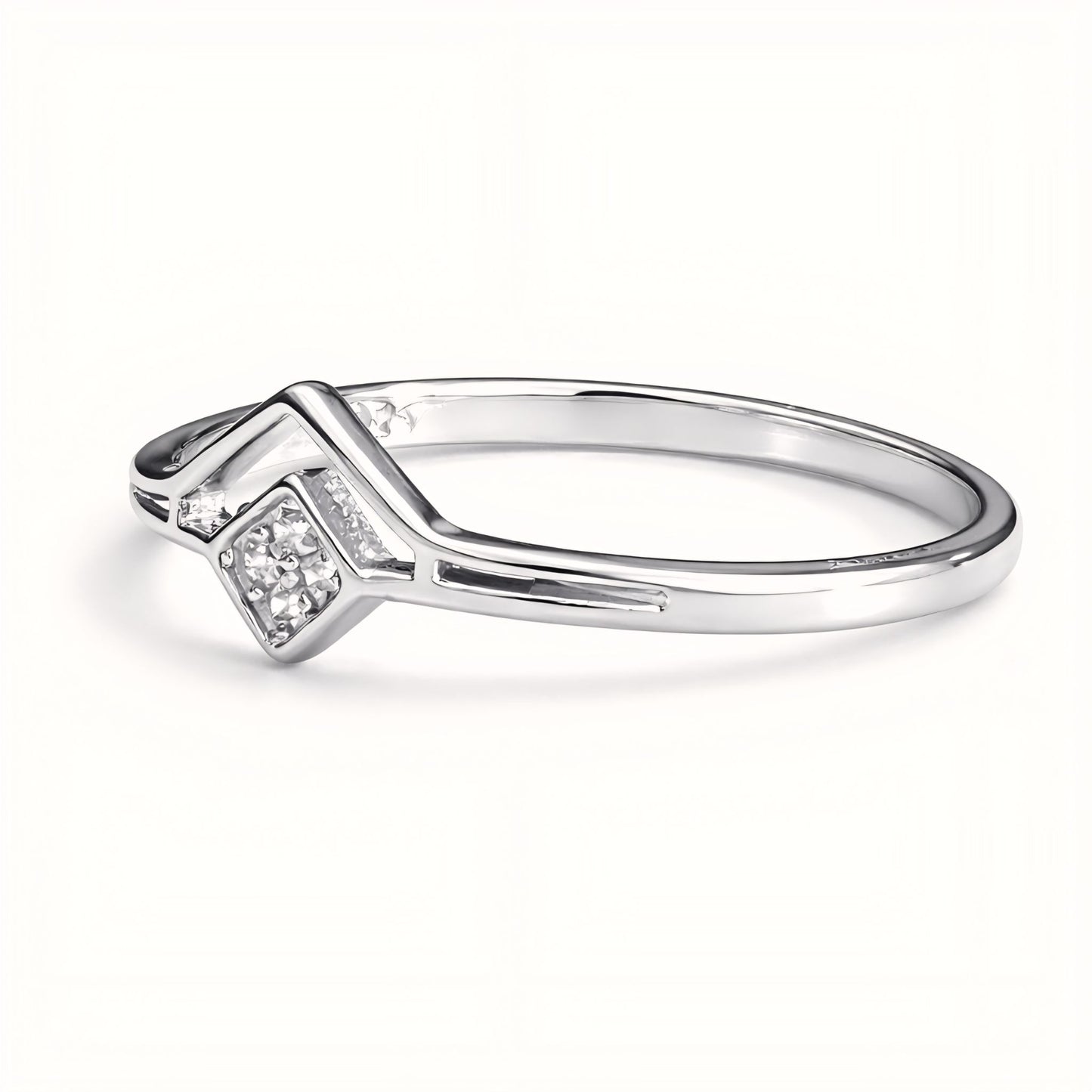 Minimalist Chevron Sterling Silver Ring with Cubic Zirconia