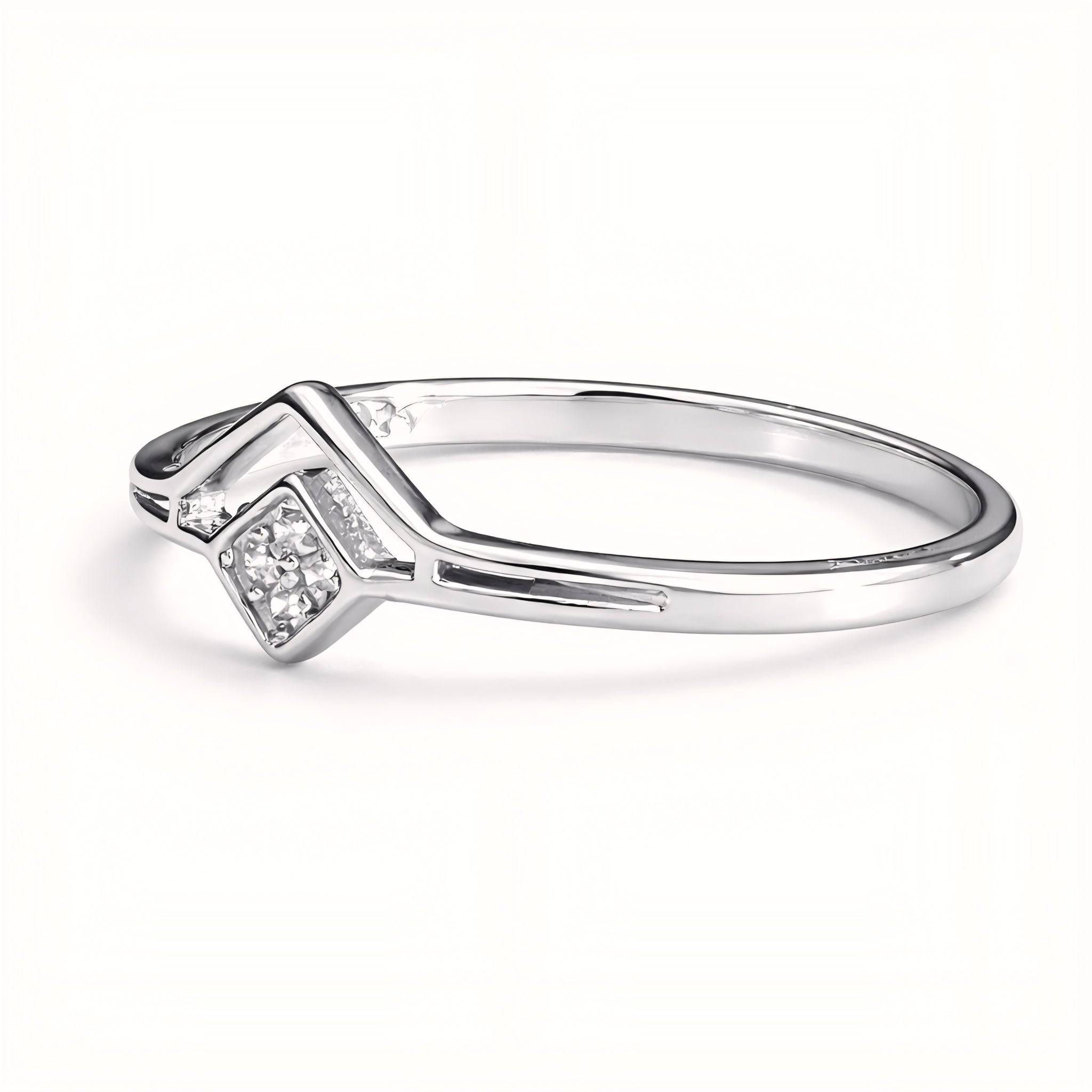 925 Sterling Silver Chevron Geometric Ring with Cubic Zirconia