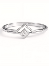 925 Sterling Silver Chevron Geometric Ring with Cubic Zirconia