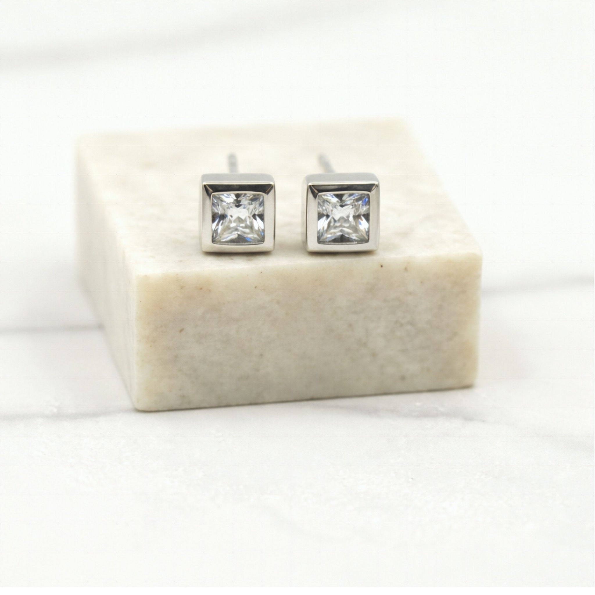 925 Sterling Silver Princess-Cut Cubic Zirconia Pendant & Earrings Jewelry Set