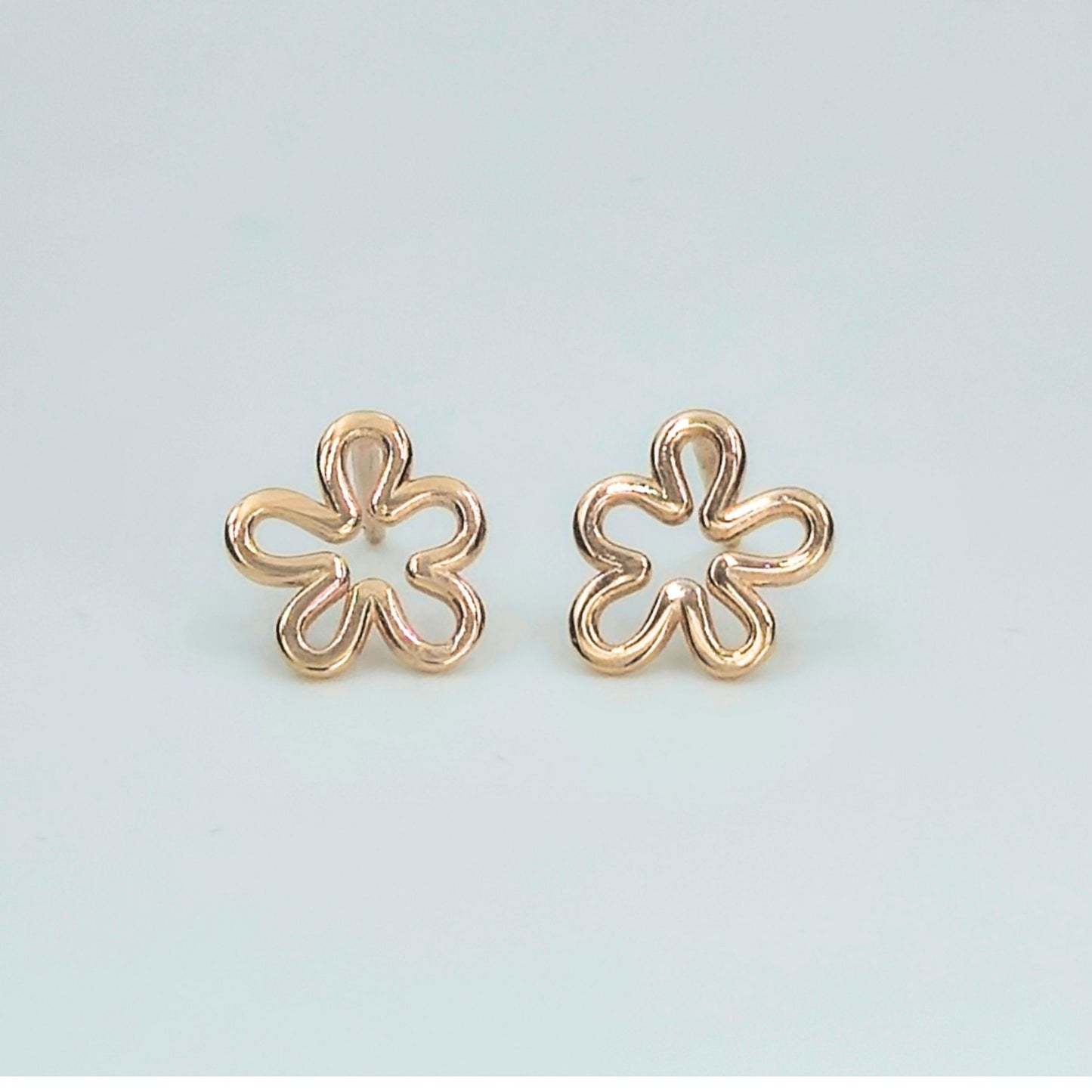 Rose Gold-Plated 925 Sterling Silver Floral Pendant and Earrings Set