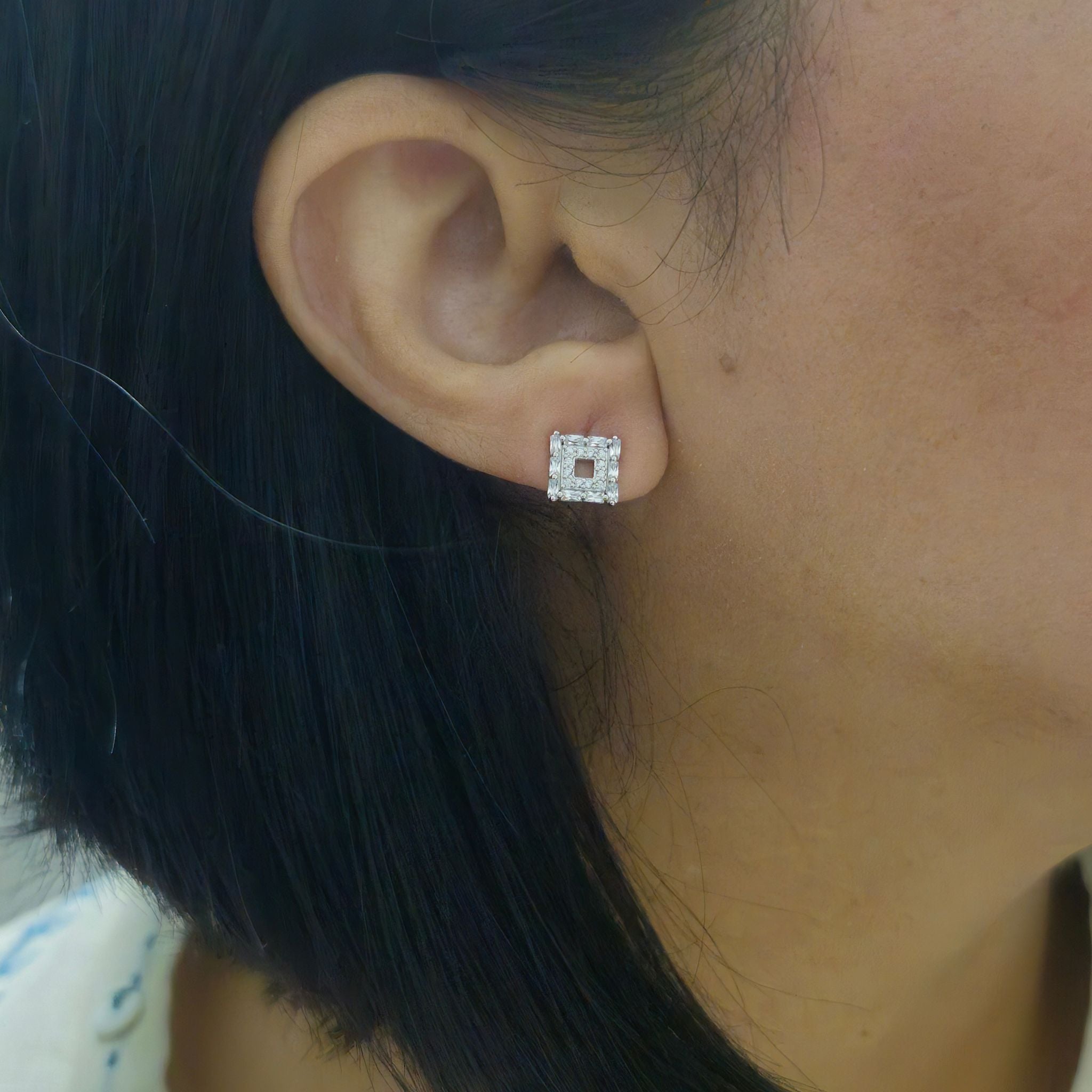 Sparkling CZ Stone Square Earrings in Pure 925 Sterling Silver