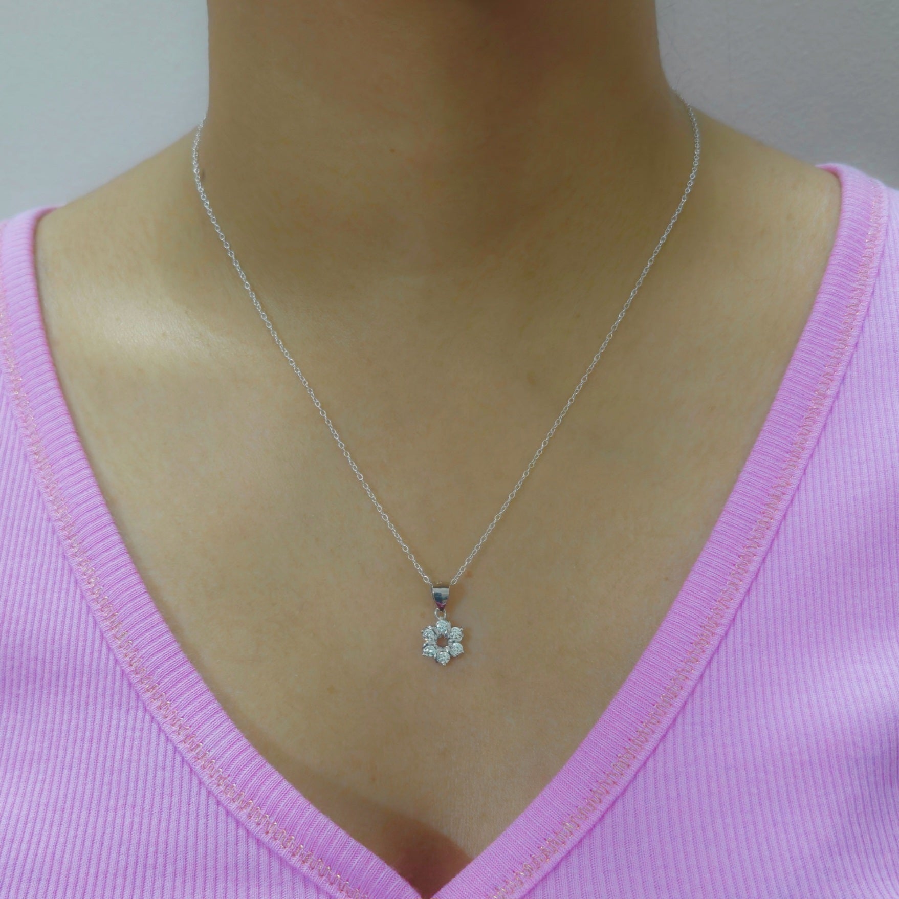 925 Sterling Silver Floral Pendant with Cubic Zirconia
