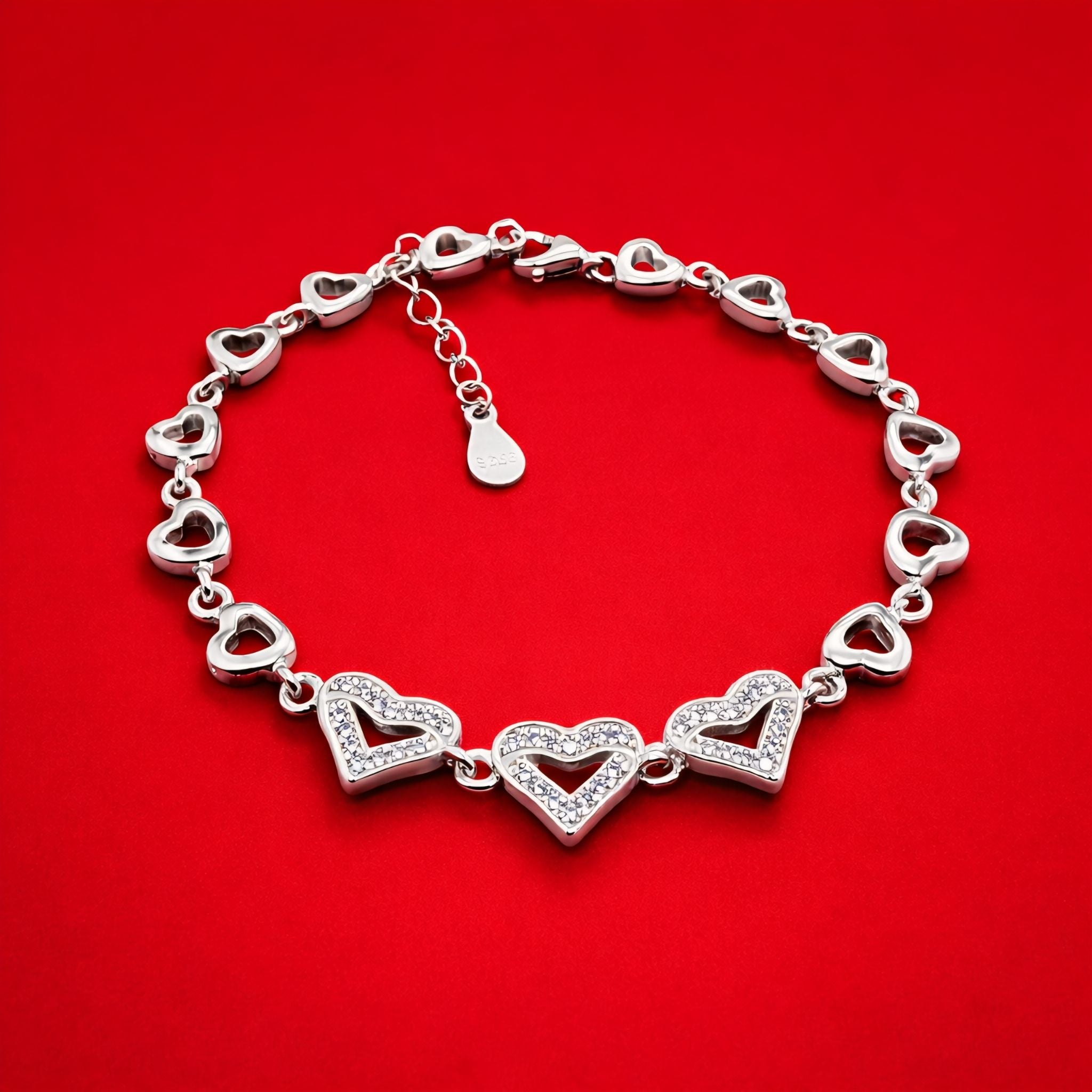 925 Sterling Silver Heart Link Bracelet with Cubic Zirconia