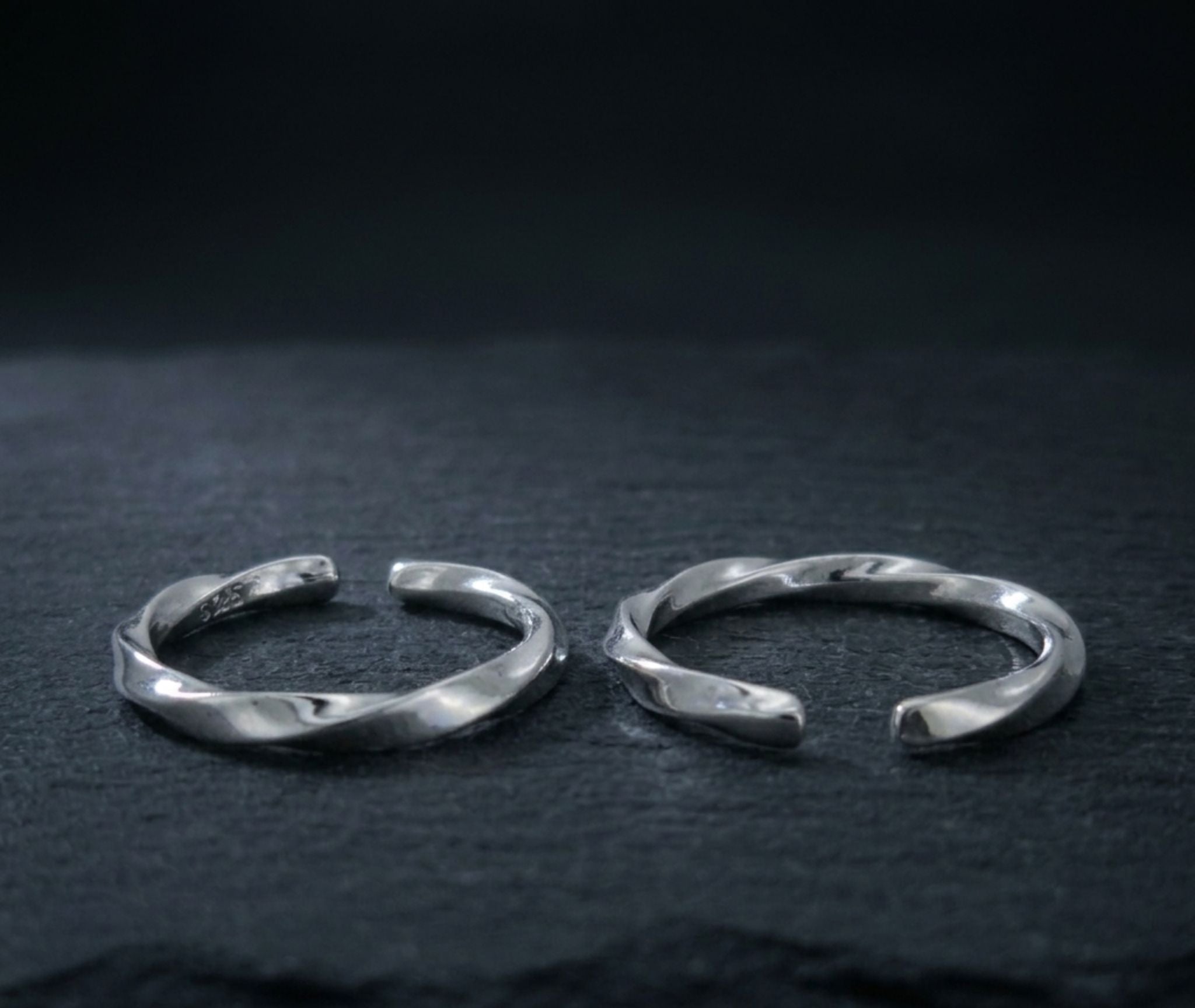 Twisted Wave Design 925 Sterling Silver Toe Ring