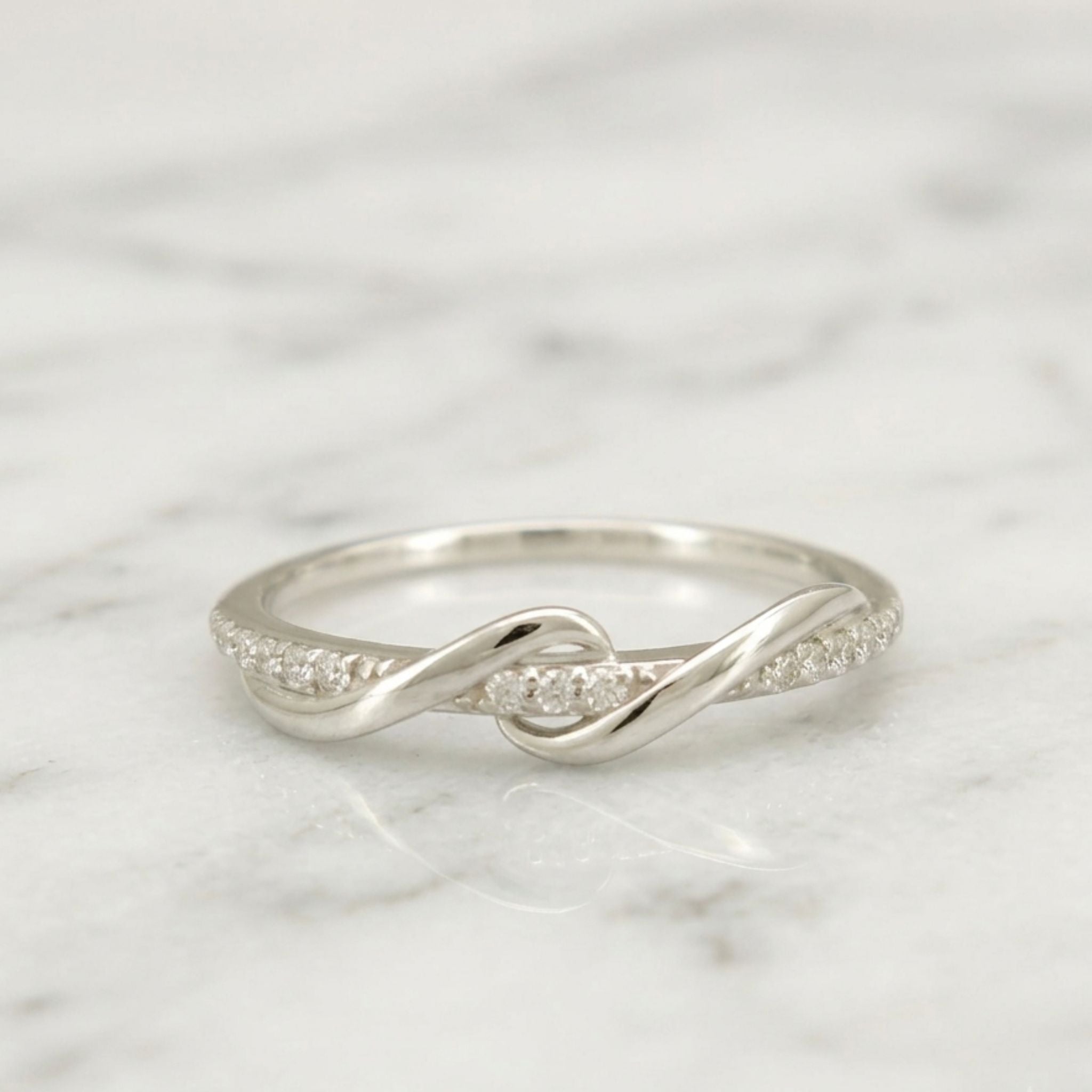 Elegant Infinity Twist Lab Grown Diamond Ring in 925 Sterling Silver